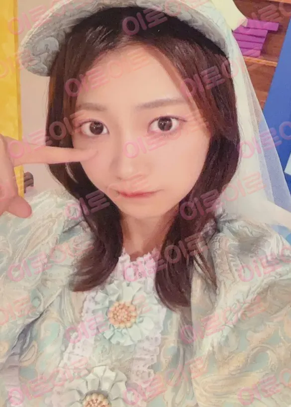이타쿠라 카나 · ver.8